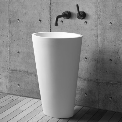Baignoire 160cm avec un grand espace intérieur à poser en ilot à poser